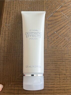 NuSkin Dermatic Effects Polish